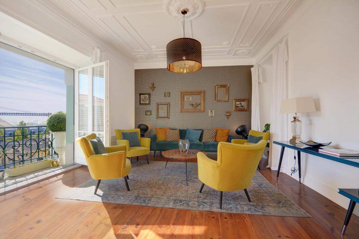Magnificent Lisbon Apartment By Lovelystay Exteriör bild