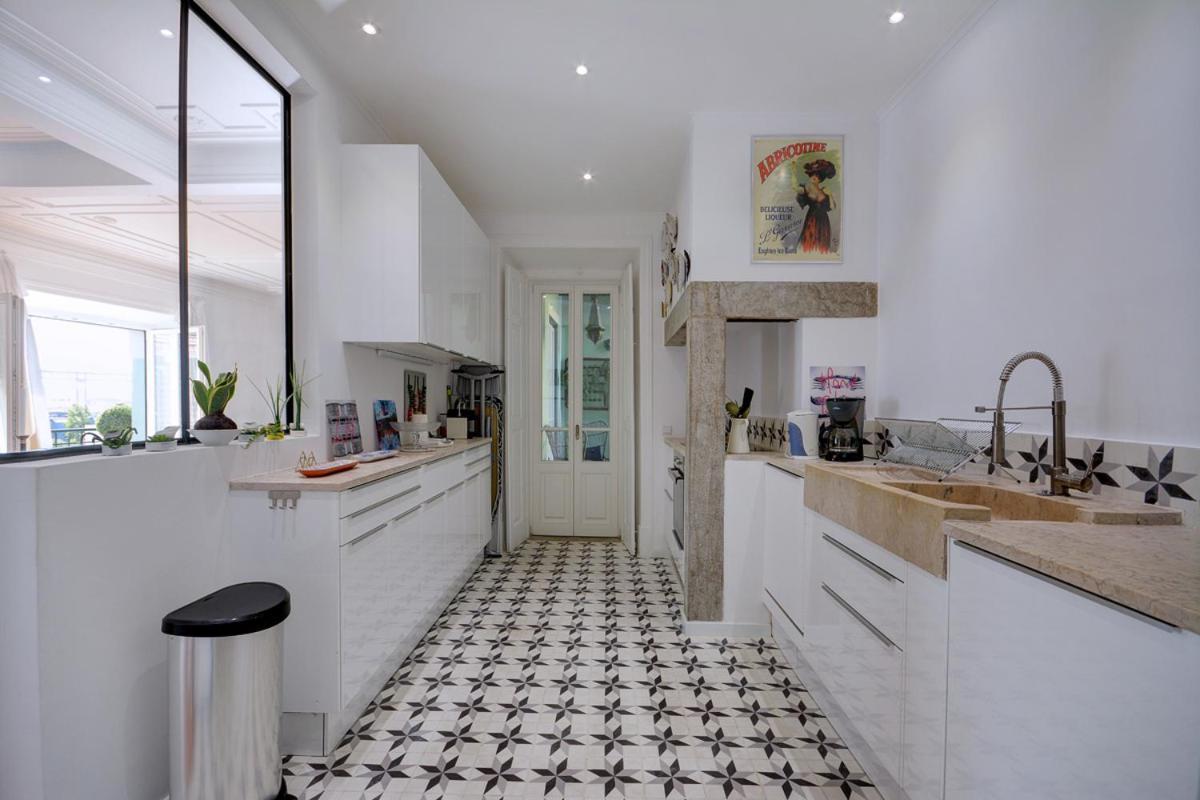 Magnificent Lisbon Apartment By Lovelystay Exteriör bild